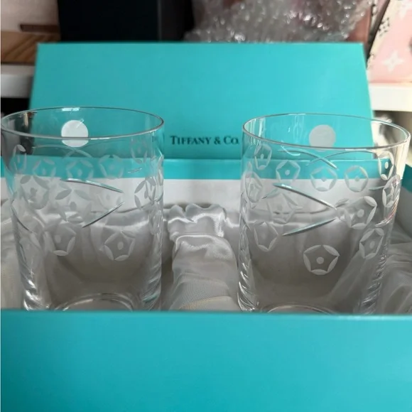 Tiffany & Co. Clear Etched Crystal Highball Glasses (Pair) - Picture 4 of 5